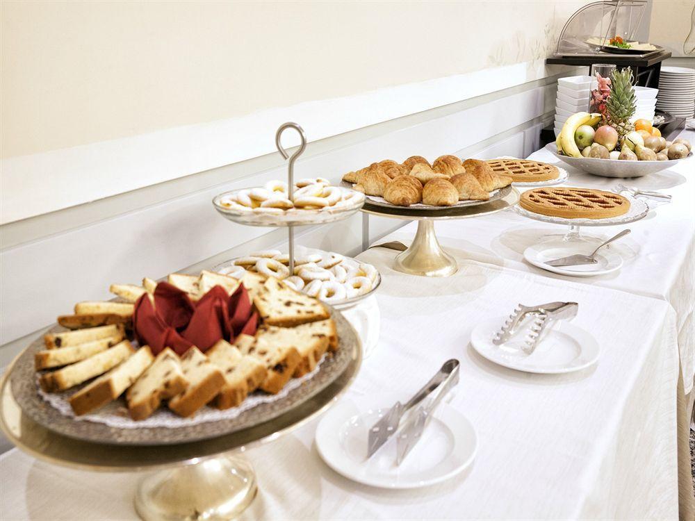 Borromini Hotel 4*